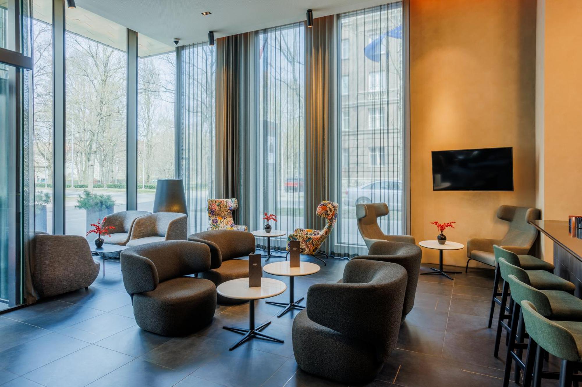 Hotel Movenpick 4*